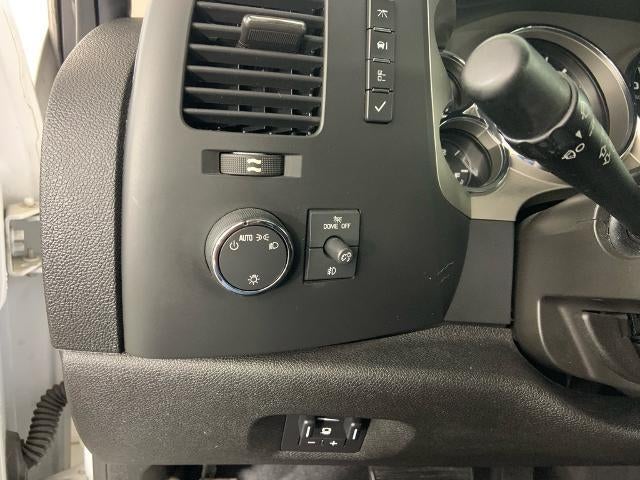 2013 GMC Sierra 2500 HD Extended Cab Standard Box 4-Wheel Drive SLE