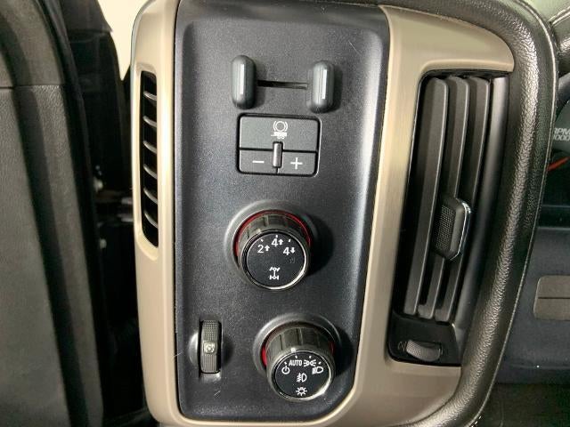 2015 GMC Sierra 3500 HD Crew Cab Standard Box 4-Wheel Drive Denali