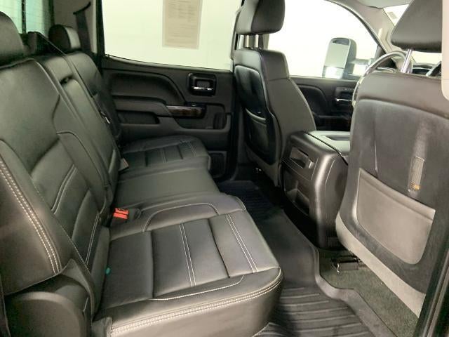 2015 GMC Sierra 3500 HD Crew Cab Standard Box 4-Wheel Drive Denali