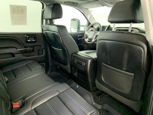 2015 GMC Sierra 3500 HD Crew Cab Standard Box 4-Wheel Drive Denali