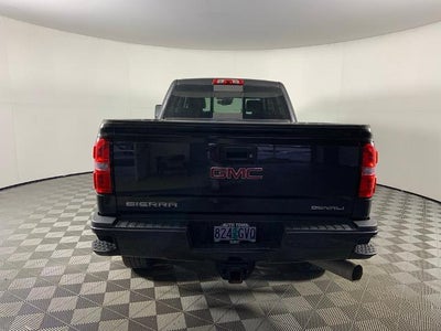 2015 GMC Sierra 3500 HD Crew Cab Standard Box 4-Wheel Drive Denali