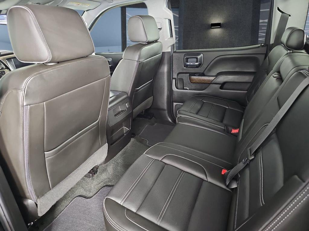 2018 GMC Sierra 3500 HD Crew Cab Standard Box 4-Wheel Drive Denali