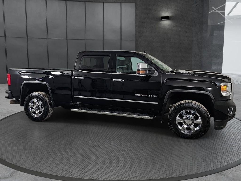 2018 GMC Sierra 3500 HD Crew Cab Standard Box 4-Wheel Drive Denali