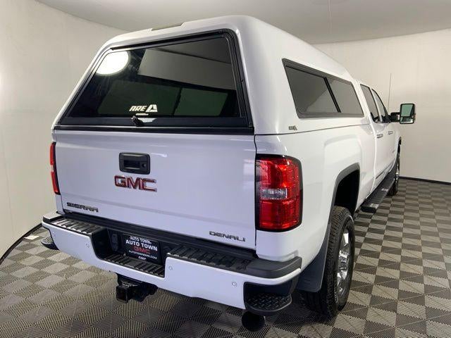 2017 GMC Sierra 3500 HD Crew Cab Long Box 4-Wheel Drive Denali