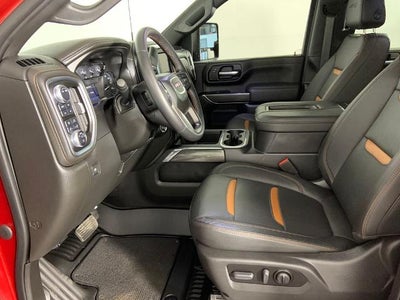 2022 GMC Sierra 2500 HD Crew Cab Standard Box 4-Wheel Drive AT4