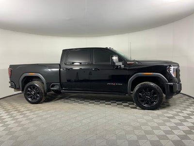 2024 GMC Sierra 2500 HD Crew Cab Standard Box 4-Wheel Drive AT4