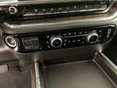 2024 GMC Sierra 3500 HD Crew Cab Long Box 4-Wheel Drive SLT