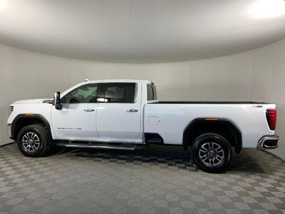 2024 GMC Sierra 3500 HD Crew Cab Long Box 4-Wheel Drive SLT