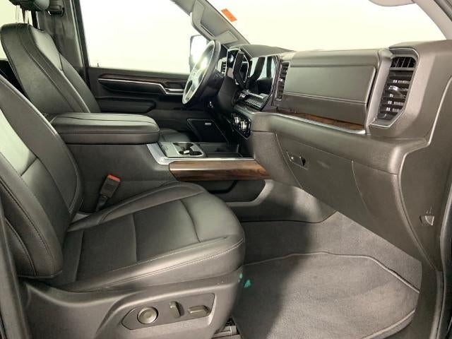 2024 GMC Sierra 3500 HD Crew Cab Standard Box 4-Wheel Drive SLT