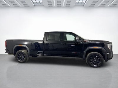 2024 GMC Sierra 3500 HD Crew Cab Long Box 4-Wheel Drive AT4