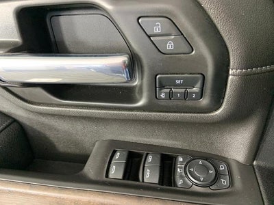 2021 GMC Sierra 3500 HD Crew Cab Standard Box 4-Wheel Drive Denali