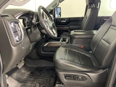2020 GMC Sierra 3500 HD Crew Cab Standard Box 4-Wheel Drive Denali