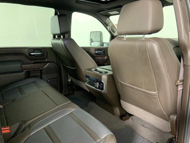 2022 GMC Sierra 3500 HD Crew Cab Standard Box 4-Wheel Drive Denali