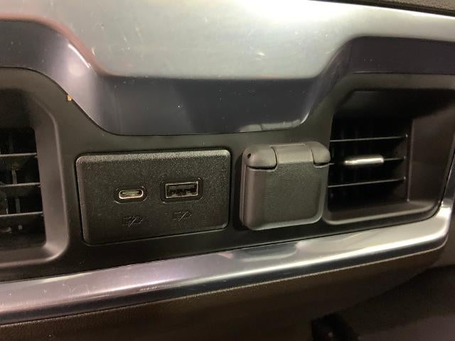 2022 GMC Sierra 3500 HD Crew Cab Standard Box 4-Wheel Drive Denali