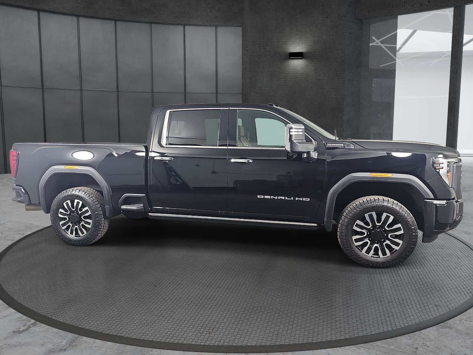 2024 GMC Sierra 2500 HD Crew Cab Standard Box 4-Wheel Drive Denali Ultimate
