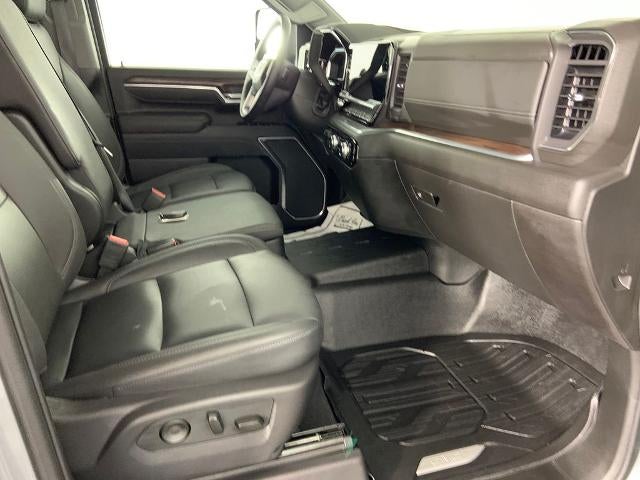 2025 GMC Sierra 3500 HD Crew Cab Standard Box 4-Wheel Drive SLT