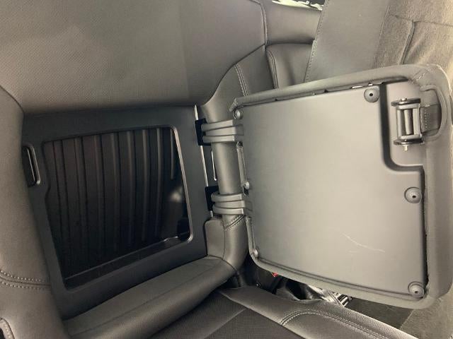 2025 GMC Sierra 3500 HD Crew Cab Standard Box 4-Wheel Drive SLT