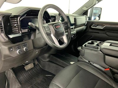 2025 GMC Sierra 3500 HD Crew Cab Standard Box 4-Wheel Drive SLT