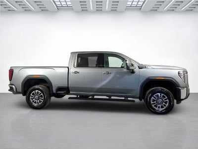 2025 GMC Sierra 3500 HD Crew Cab Standard Box 4-Wheel Drive SLT