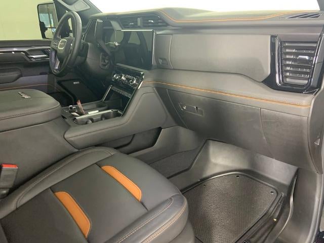 2025 GMC Sierra 3500 HD Crew Cab Standard Box 4-Wheel Drive AT4