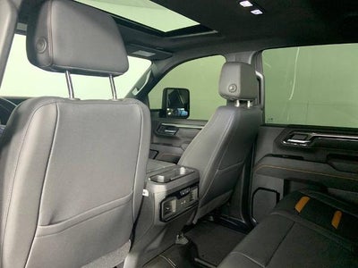 2025 GMC Sierra 3500 HD Crew Cab Standard Box 4-Wheel Drive AT4