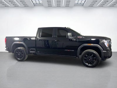 2025 GMC Sierra 3500 HD Crew Cab Standard Box 4-Wheel Drive AT4