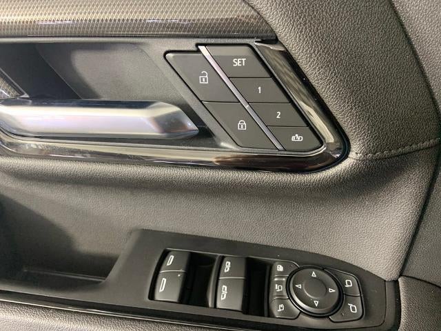 2025 GMC Sierra 3500 HD Crew Cab Standard Box 4-Wheel Drive AT4