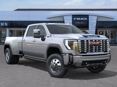 2026 GMC Sierra 3500 HD Crew Cab Long Box 4-Wheel Drive Denali
