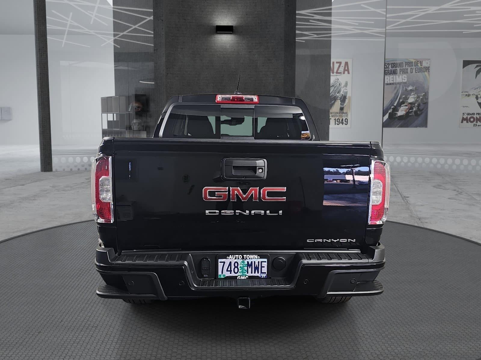 2021 GMC Canyon Crew Cab Short Box 4-Wheel Drive Denali