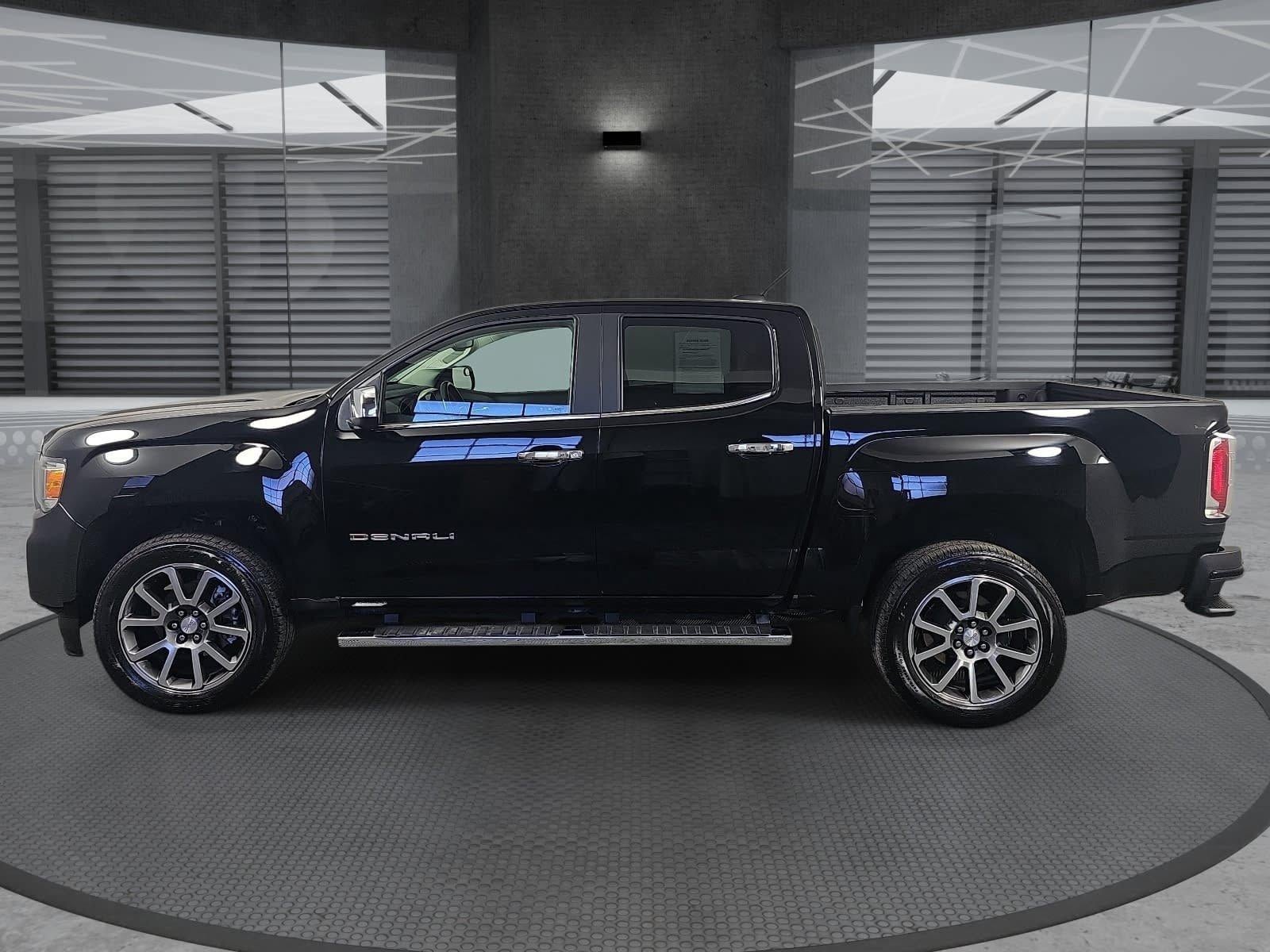 2021 GMC Canyon Crew Cab Short Box 4-Wheel Drive Denali