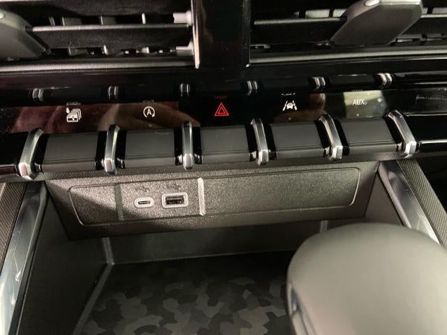 2025 GMC Canyon Crew Cab Short Box 4-Wheel Drive Elevation