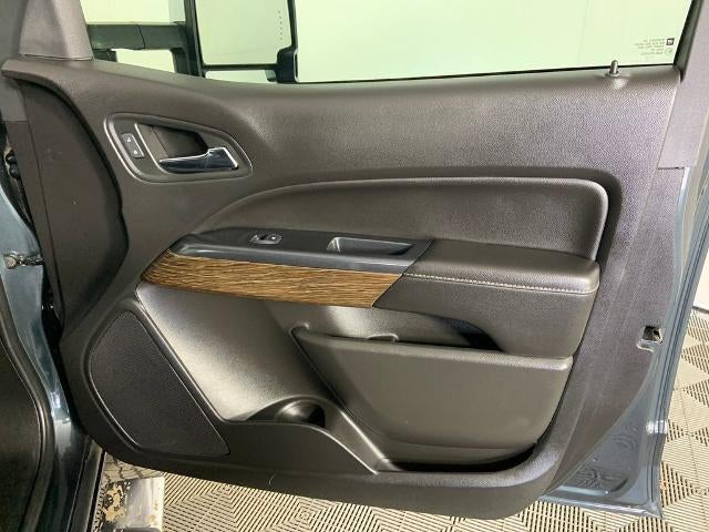2017 GMC Canyon Crew Cab Long Box 4-Wheel Drive Denali