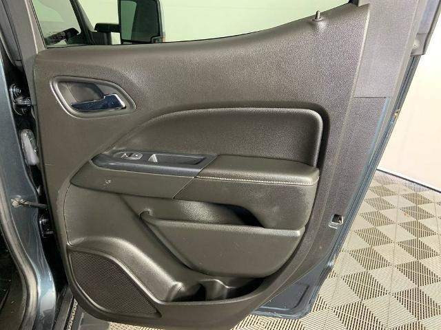 2017 GMC Canyon Crew Cab Long Box 4-Wheel Drive Denali
