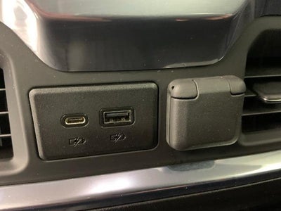 2022 GMC Sierra 1500 Limited Crew Cab Short Box 4-Wheel Drive SLT