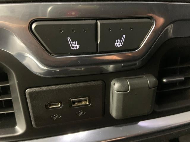 2019 GMC Sierra 1500 Crew Cab Short Box 4-Wheel Drive SLT