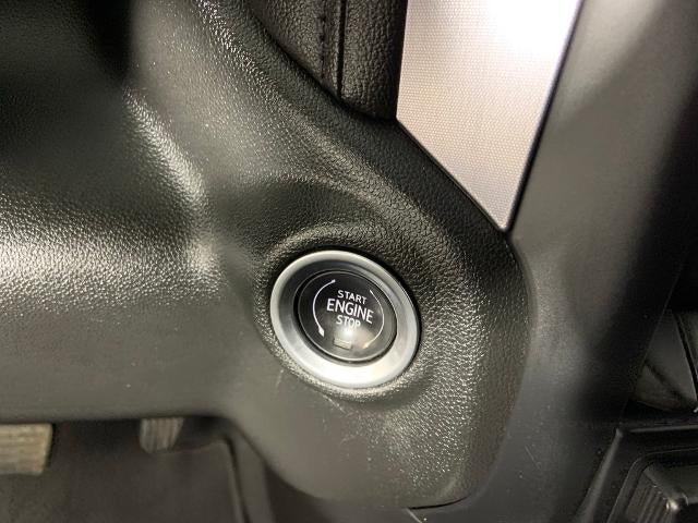 2019 GMC Sierra 1500 Crew Cab Short Box 4-Wheel Drive SLT