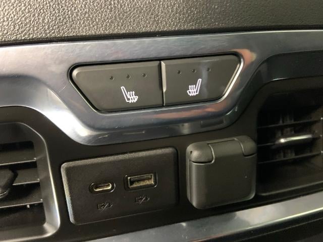 2021 GMC Sierra 1500 Crew Cab Short Box 4-Wheel Drive AT4