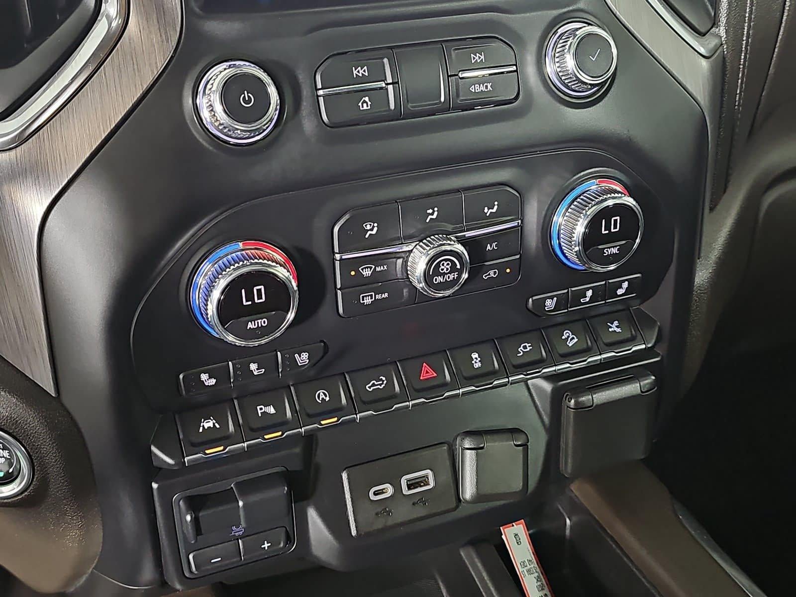 2020 GMC Sierra 1500 Crew Cab Standard Box 4-Wheel Drive Denali