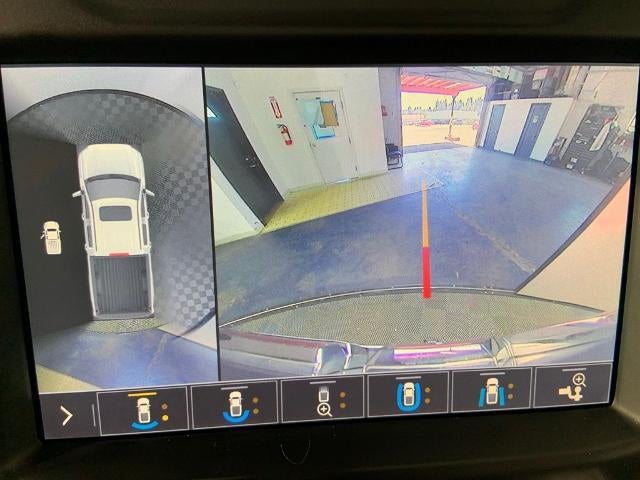 2019 GMC Sierra 1500 Crew Cab Short Box 4-Wheel Drive Denali