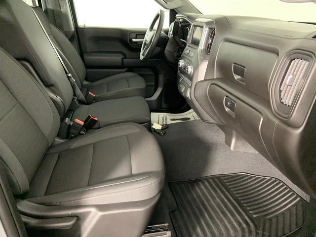 2025 GMC Sierra 1500 Crew Cab Short Box 4-Wheel Drive Pro