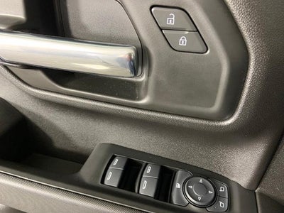 2025 GMC Sierra 1500 Crew Cab Short Box 4-Wheel Drive Pro