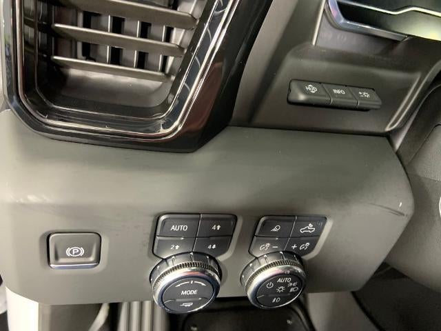 2025 GMC Sierra 1500 Crew Cab Short Box 4-Wheel Drive AT4