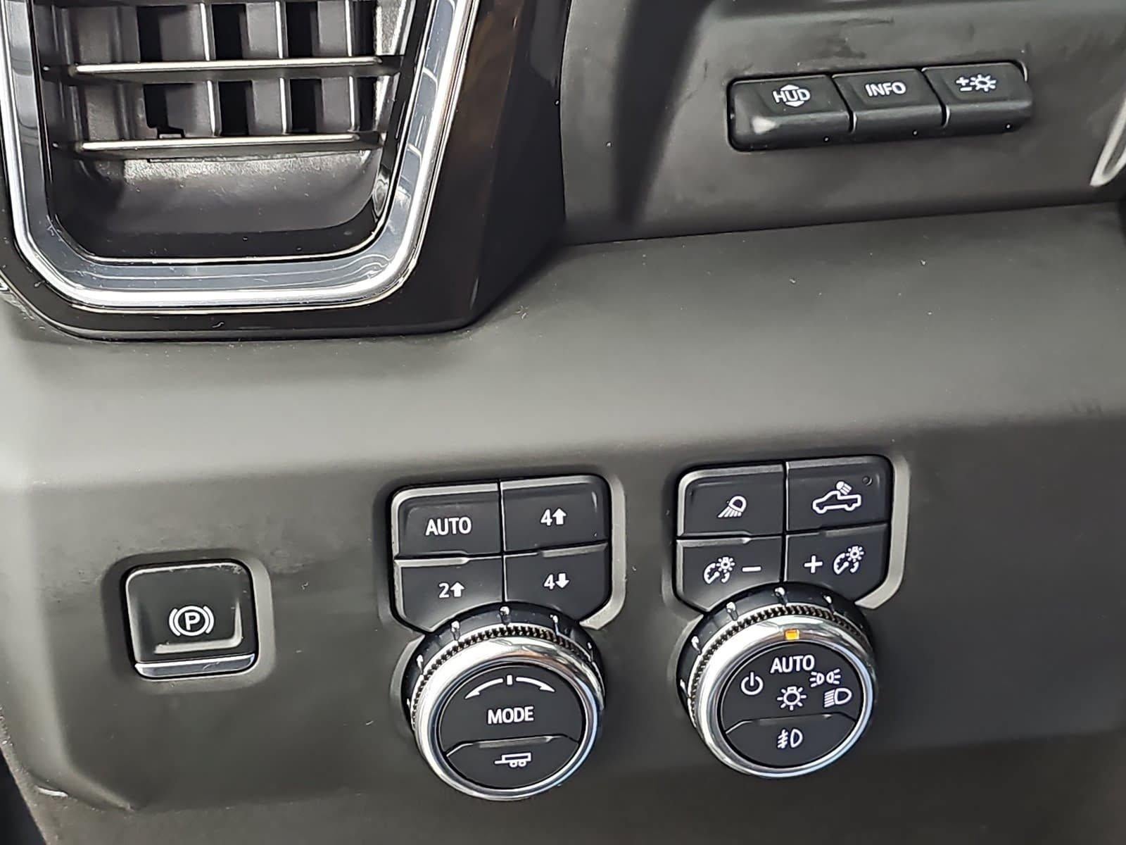 2025 GMC Sierra 1500 Crew Cab Short Box 4-Wheel Drive Denali Ultimate