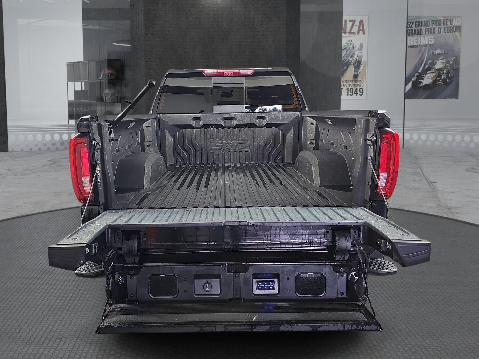 2025 GMC Sierra 1500 Crew Cab Short Box 4-Wheel Drive Denali Ultimate
