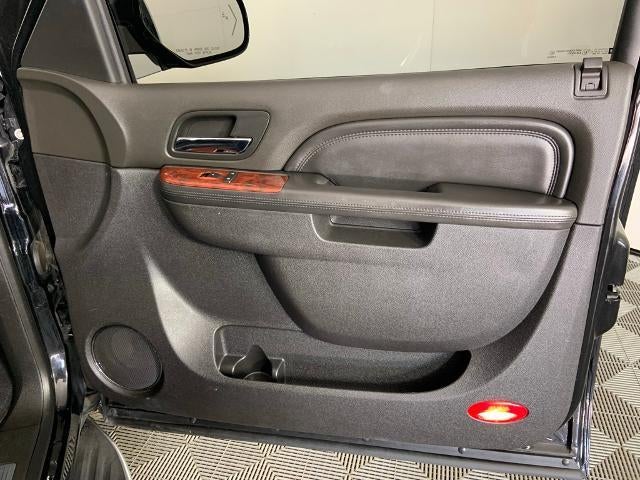 2014 Cadillac Escalade AWD Luxury