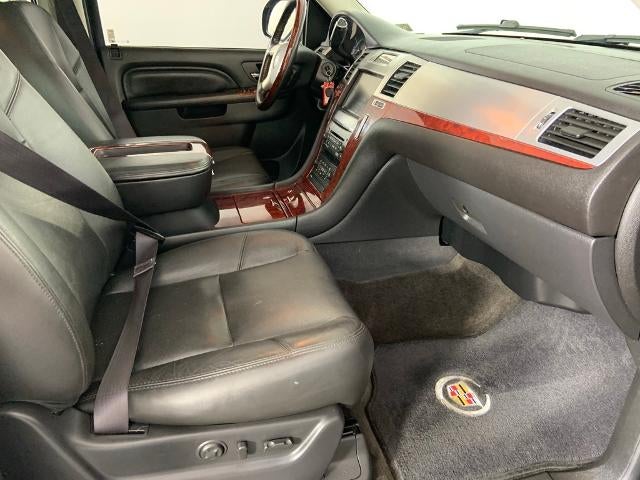 2014 Cadillac Escalade AWD Luxury