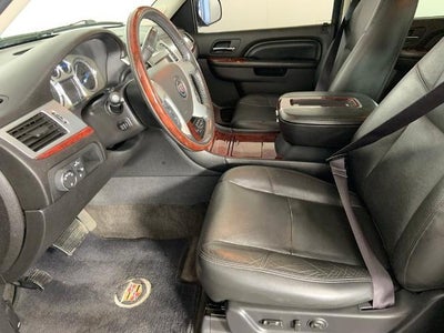 2014 Cadillac Escalade AWD Luxury