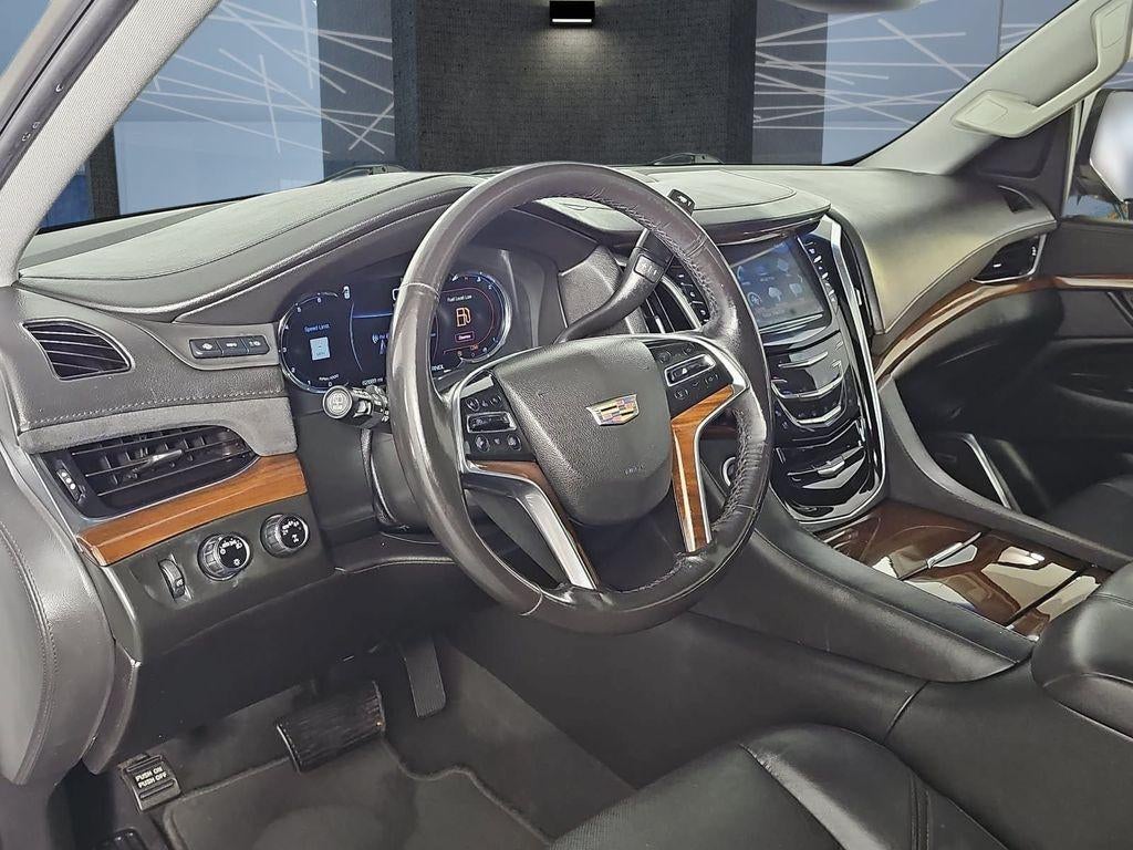 2020 Cadillac Escalade 4WD Luxury