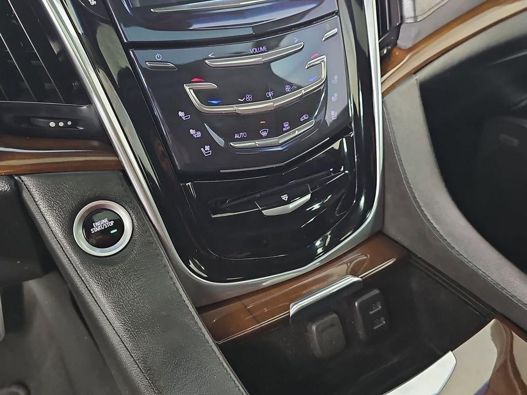 2020 Cadillac Escalade 4WD Luxury
