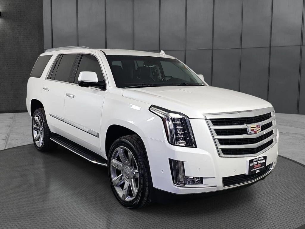 2020 Cadillac Escalade 4WD Luxury